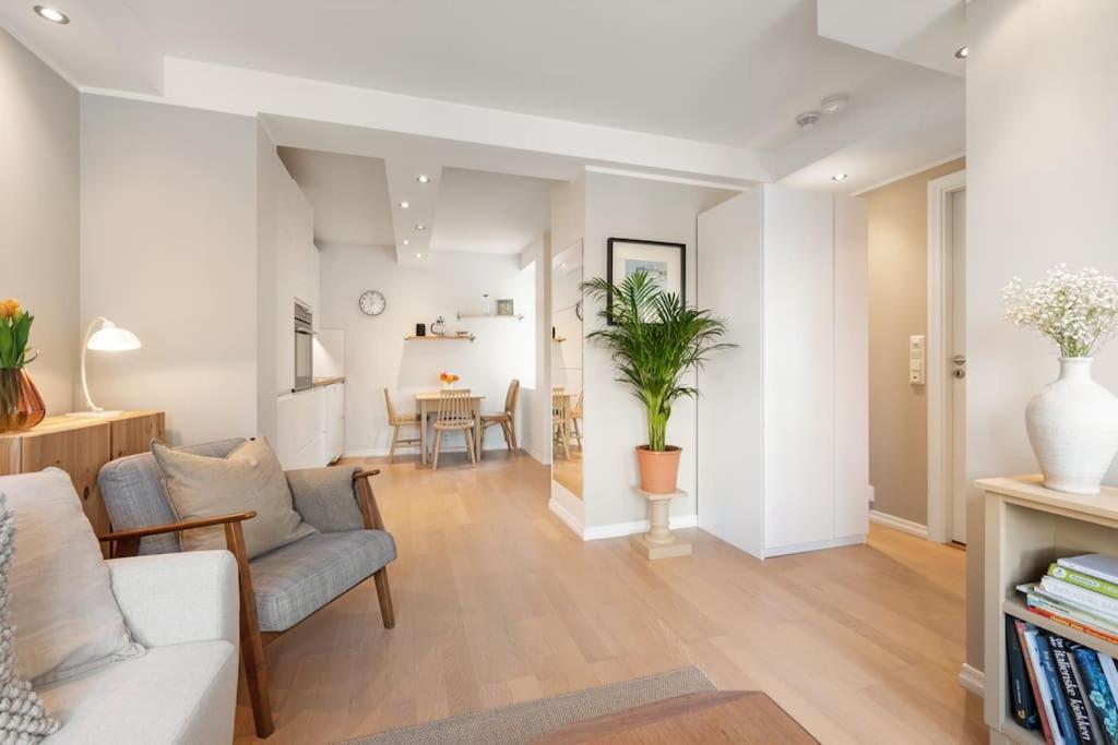 Апартаменты Central City Apt. Neighbor To Unesco Bryggen! Берген Экстерьер фото